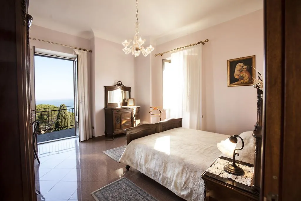 Panoramica Sul Mare - Taormina Apartment 0*,  Italy